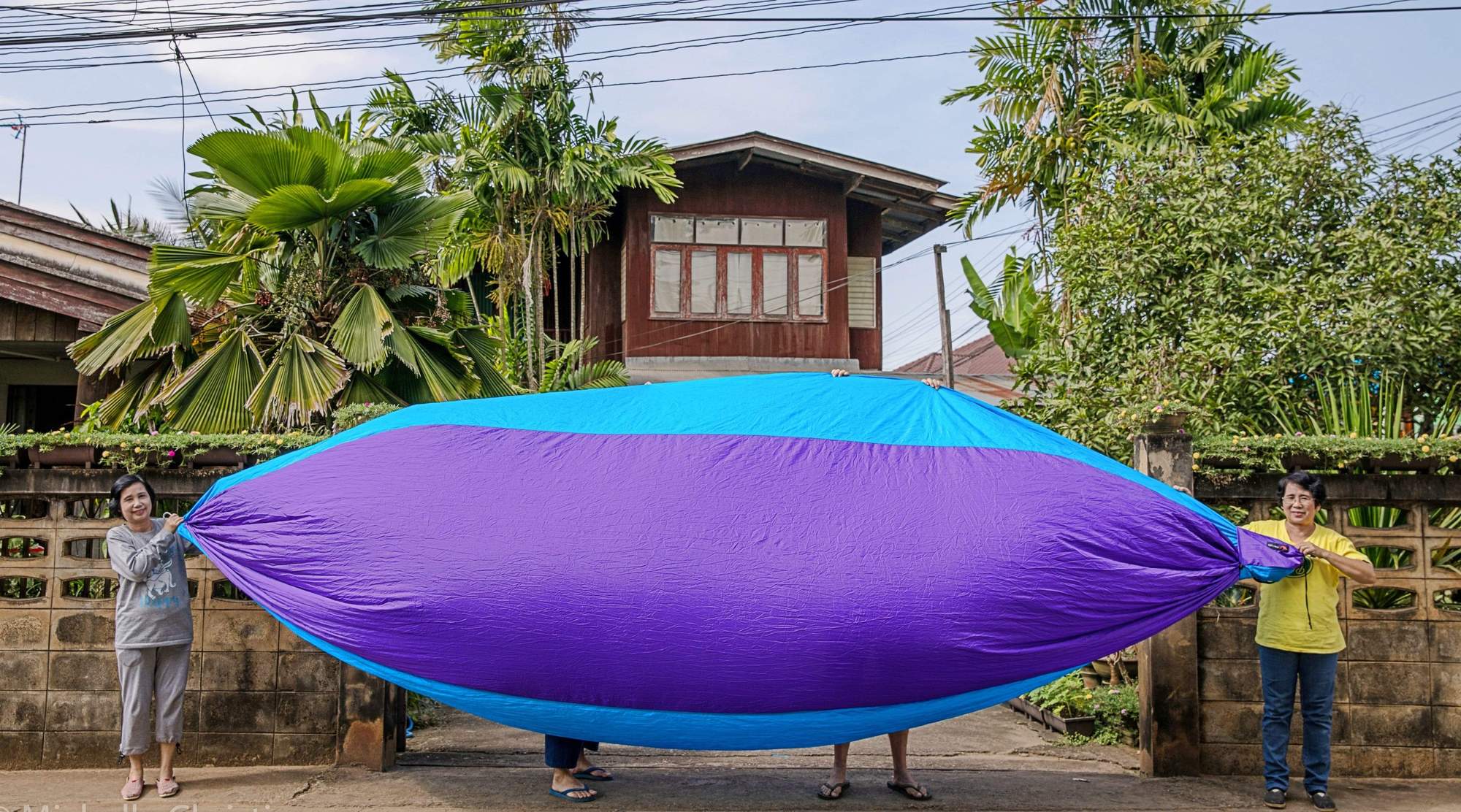 https://www.flyingsquirreloutfitters.com/cdn/shop/articles/flying-squirrel-outfitters-hammock-basecamp-hammock-purple-aqua-2010684227625_2000x_5e8bb51c-47fa-4146-a073-4d6934d8e125_2000x.jpg?v=1626610363